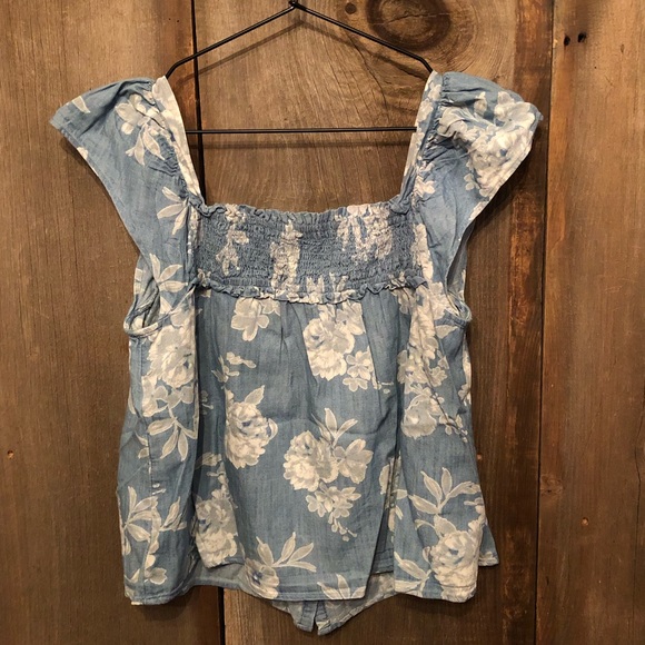 Old Navy Smocked Square Neck Floral Jean Top in Blue Size Medium - Picture 6 of 15